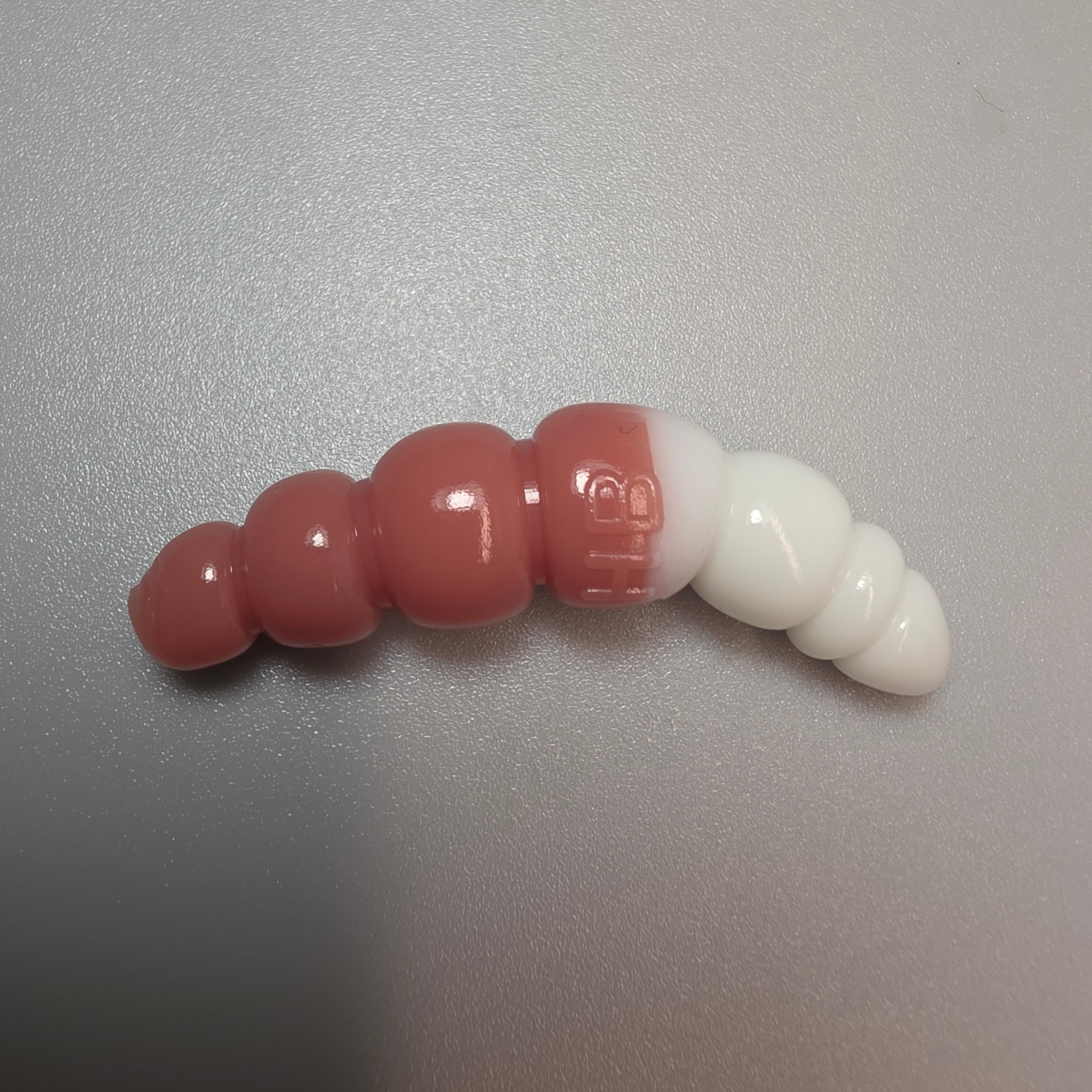 Magnum Medium Caramel & White 45 mm · 2.2 g