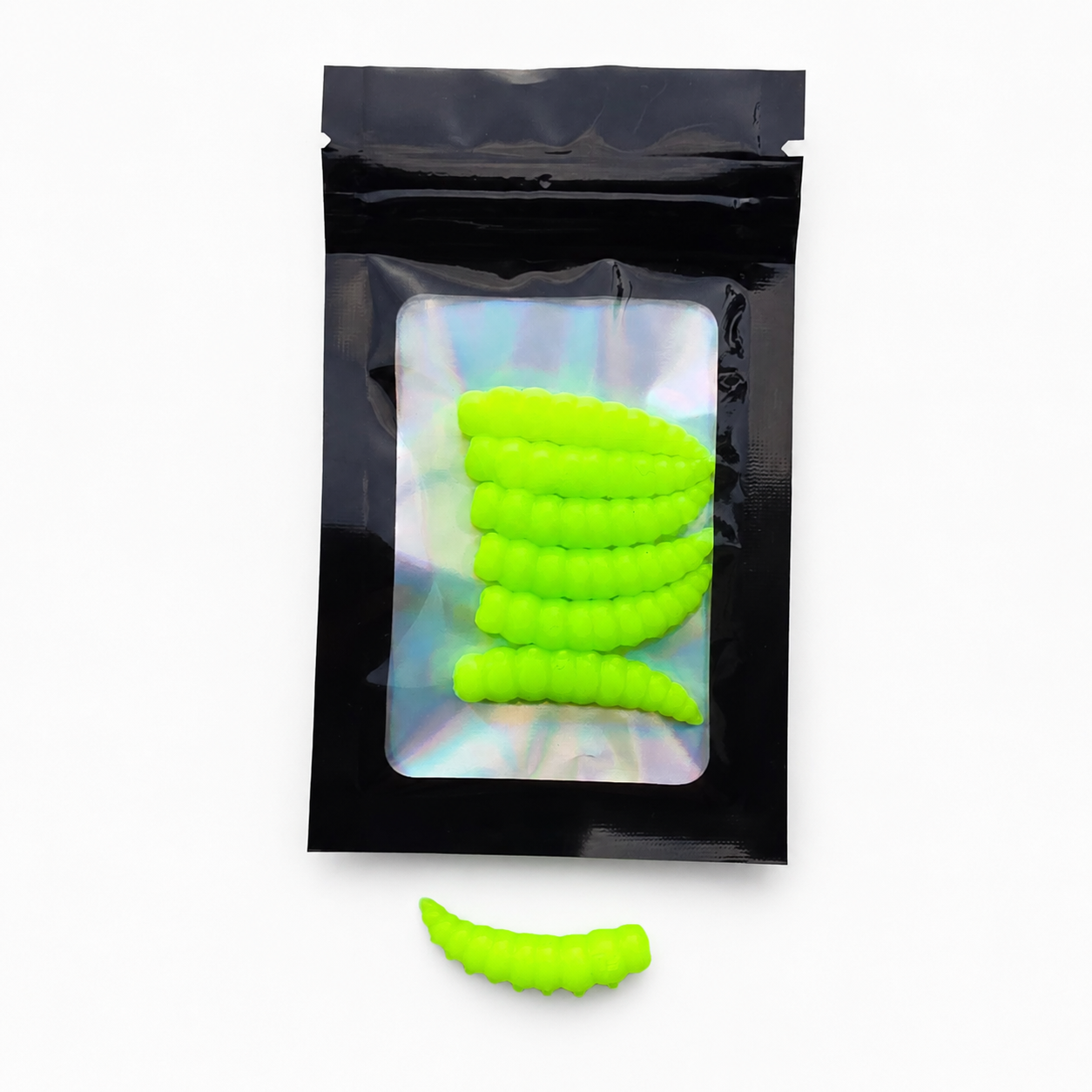 Micro Larva Green 33 mm · 0.9 g