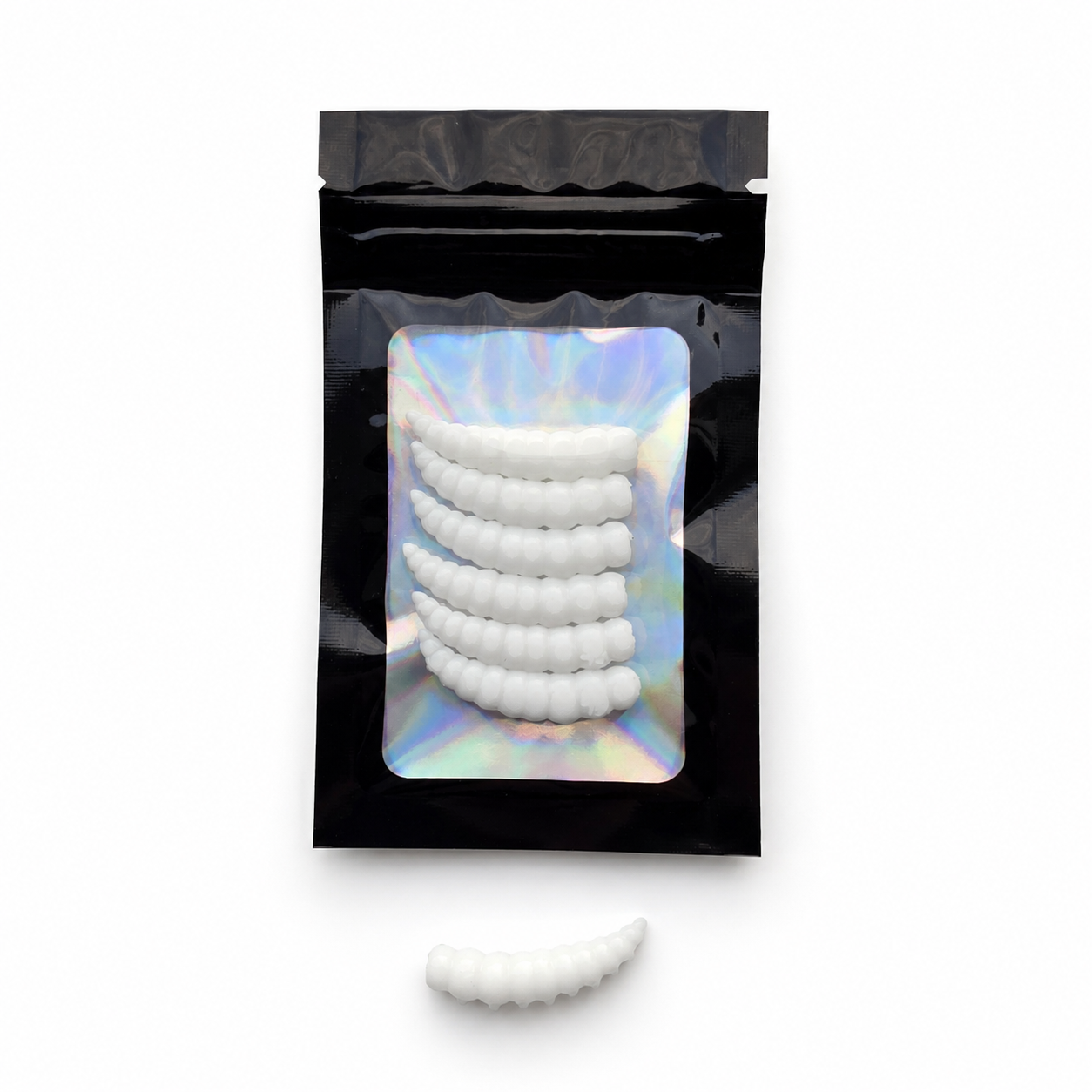 Micro Larva White 33 mm · 0.9 g